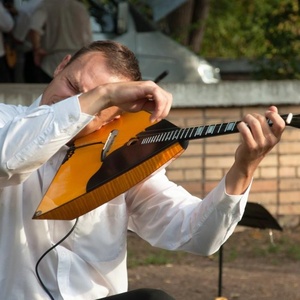 Уроки игры на балалайке (продвинутый курс)